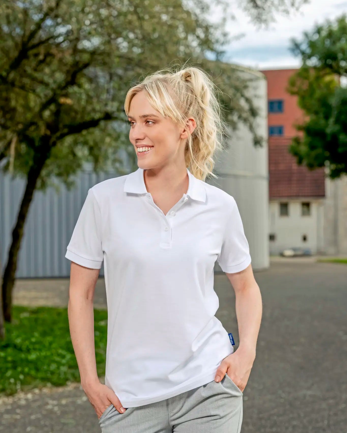 all-groups Women's Luxury Stretch Polo